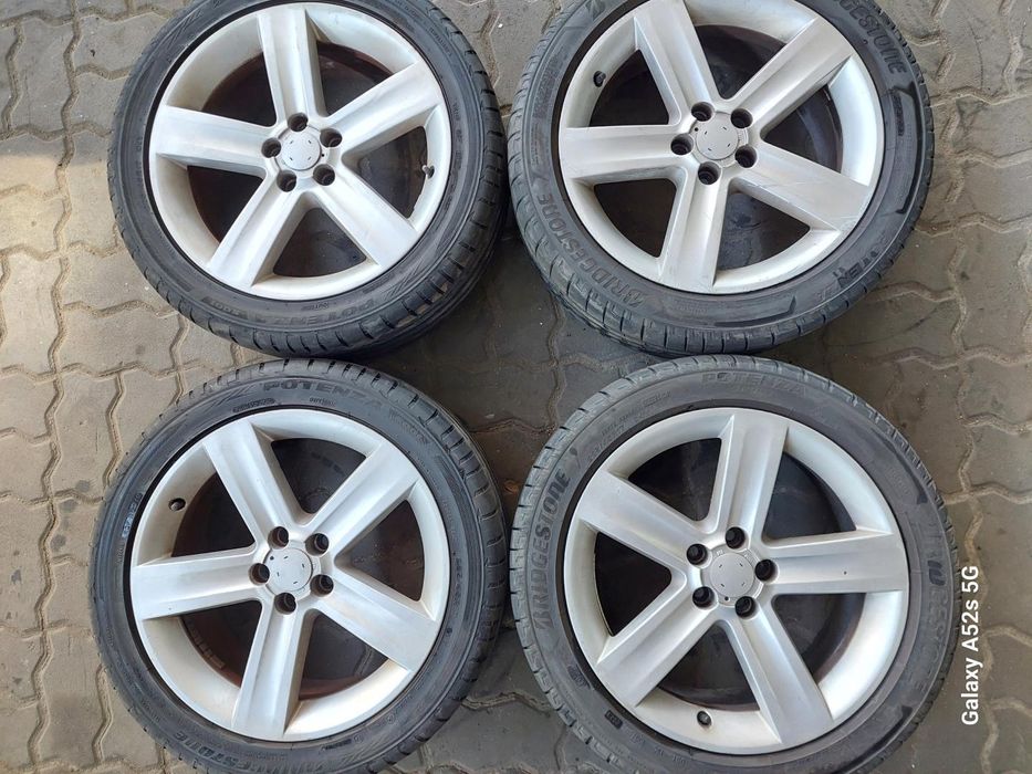 JANTES AUDI R17 COM PNEUS 225/45 FURAÇÃO 5X100