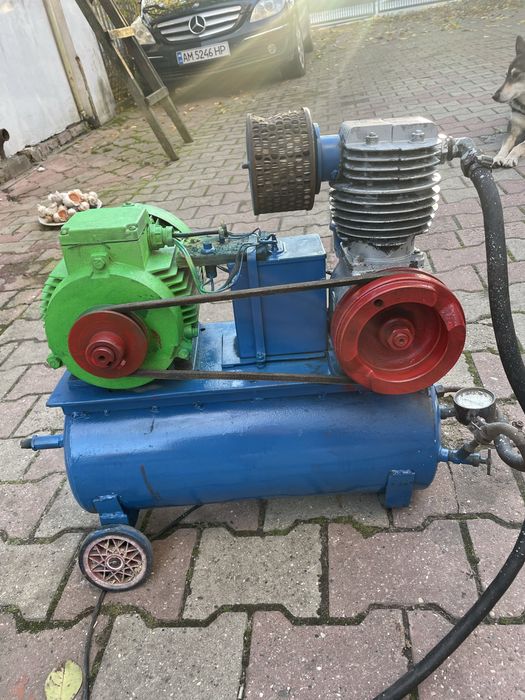 Автомобільний компресор