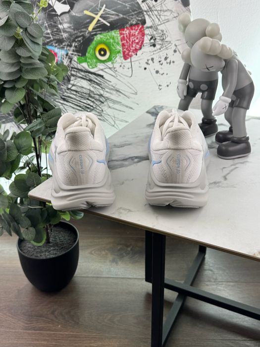 Кросівки Hoka Clifton 10 48 розмір Е16554