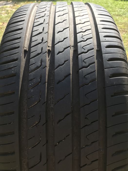 Opony letnie Bravuris 245/45 r18