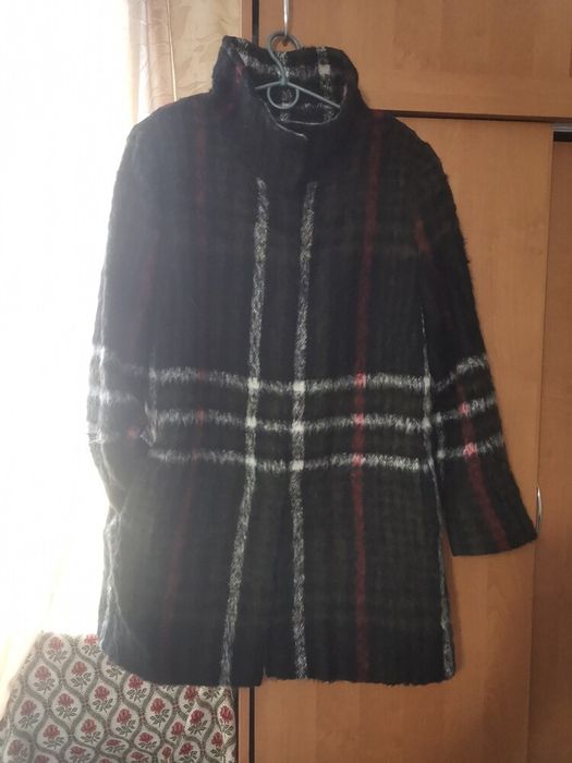 Віддаю курточки пальто великих розмірів