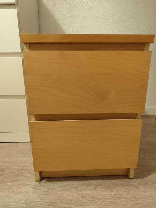 2 Mesas cabeceira Malm IKEA