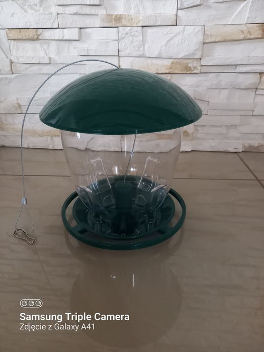 Sprzedam Duży karmnik dla ptakow