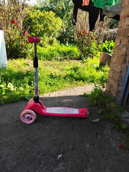 Продам детские игрушки