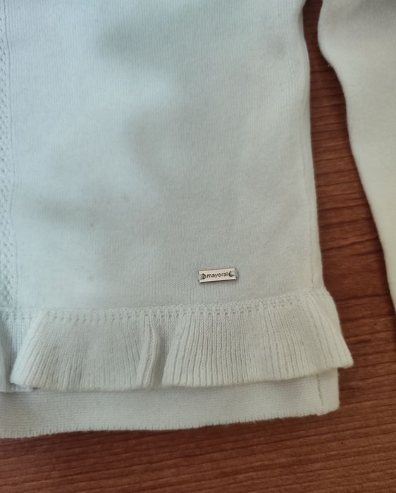 Bolero branco de menina da Mayoral