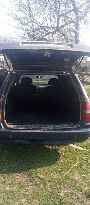 Продам автомобіль Форд ескорт 1.8тді 1996 рік