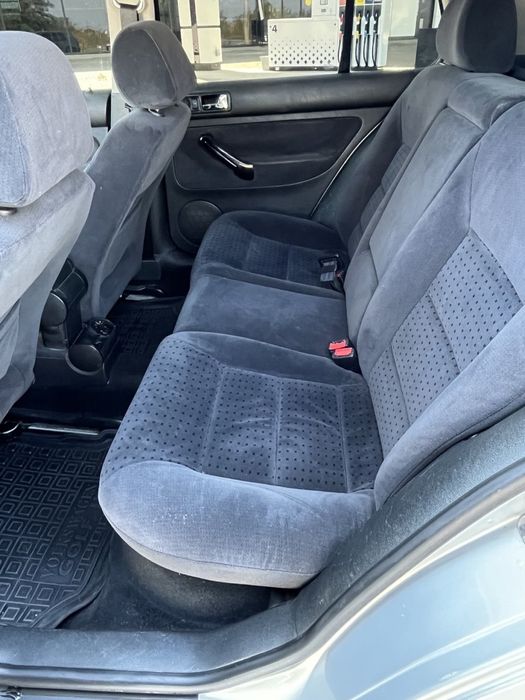 Volkswagen Golf 1998