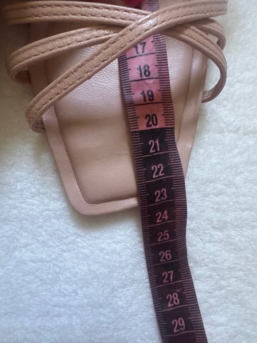 Шкіряні босоніжки Schutz р 35-35.5