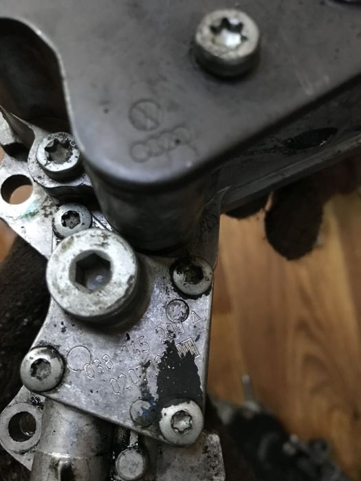 Тандемный топливный насос 1.9 tdi VW Skoda VAG 038145209A