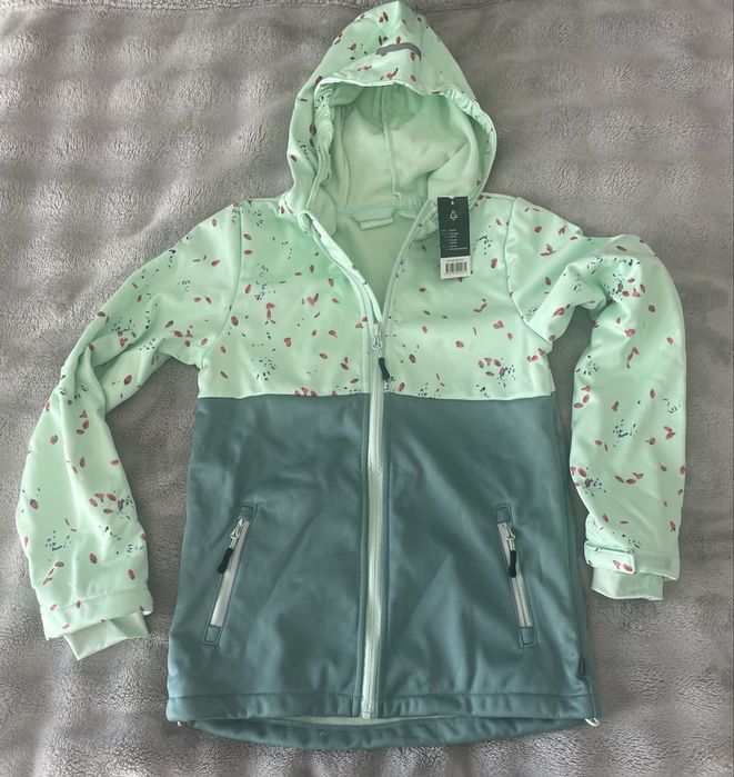 Kurtka dziewczęca Softshell 134/140 cm, 8-10 lat.