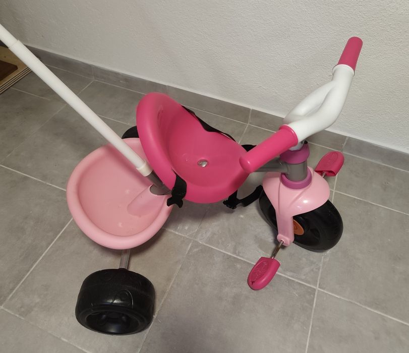Triciclo criança