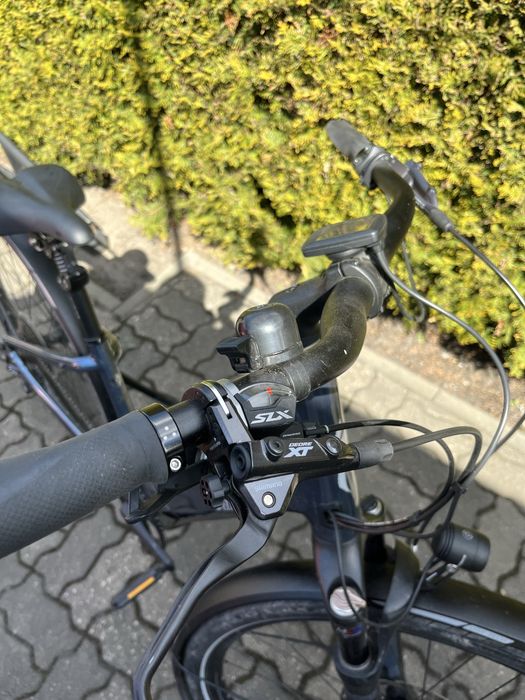 Rower elektryczny trekkingowy Specialized Como 5.0 xt