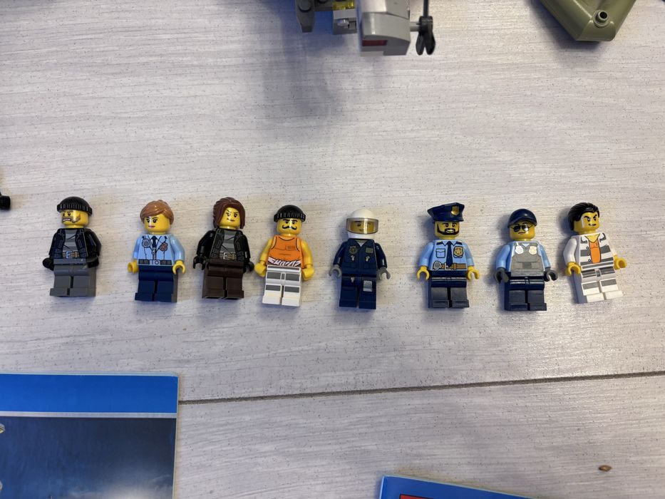 Lego City 60130 Więzienna wyspa