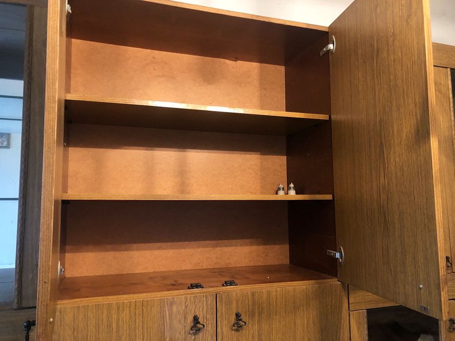 Продається Стінка