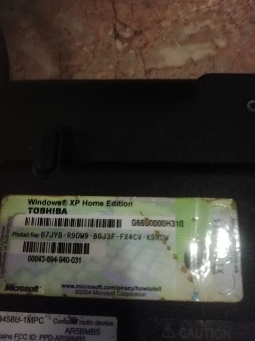 Computador Toshiba Satélite avariado