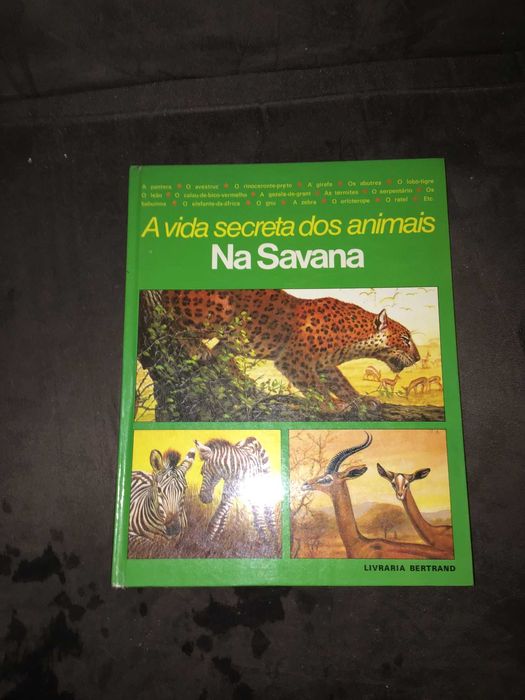 livro a vida secreta dos animais na savana