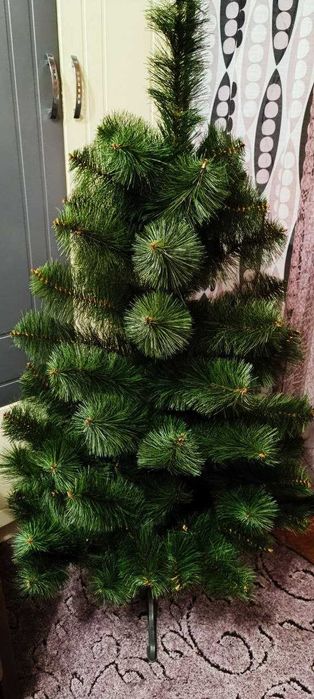 Нова штучна сосна 1,5 м з підставкою