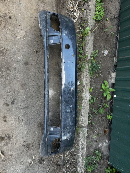 Бампер передний Volkswagen Passat B7