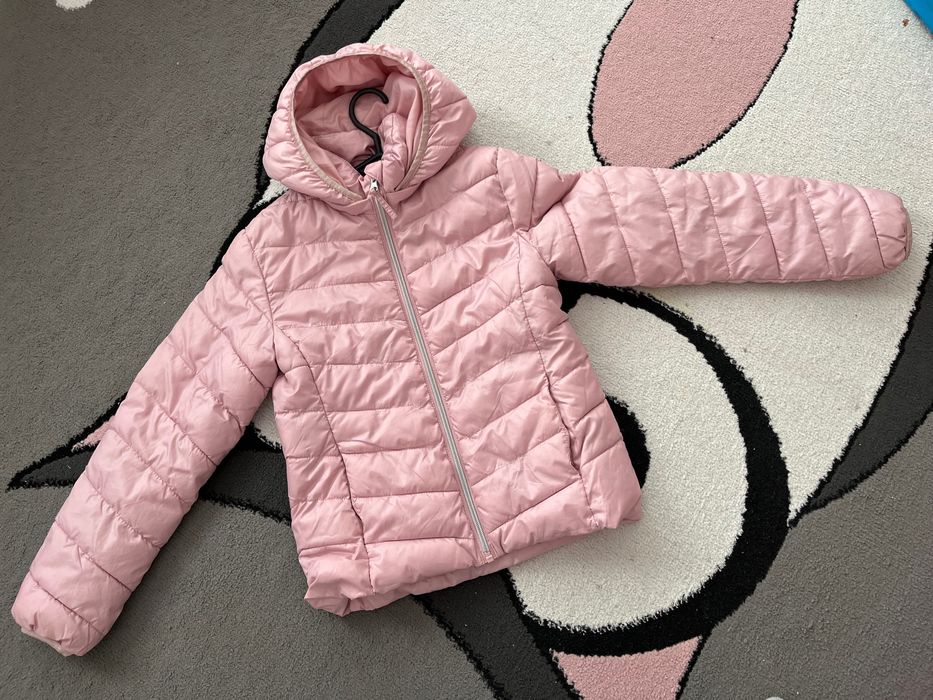 Kurtka rozm 140 dziewczynka
