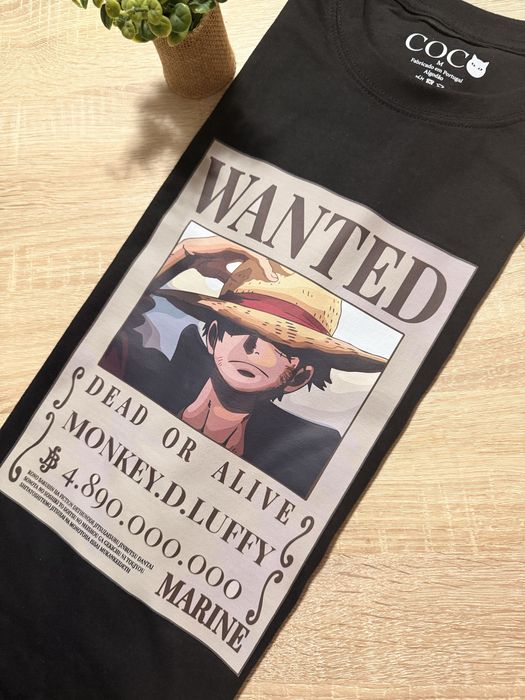T-shirt Luffy preta