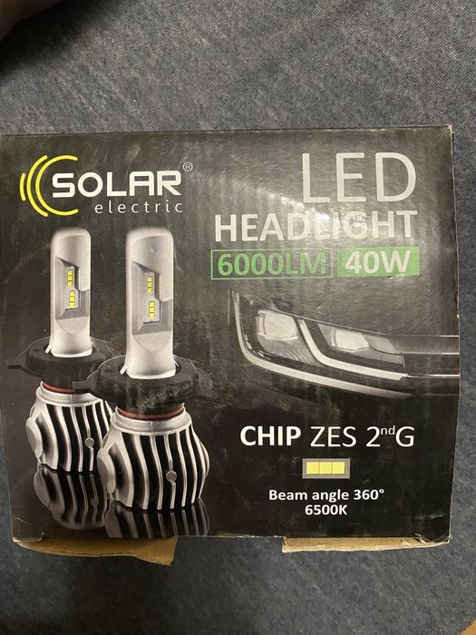 Лед лампи H 4  майже нові