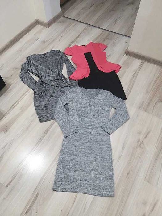 Sukienka dzianinowa, szara sukienka, sukienka z baskinka
