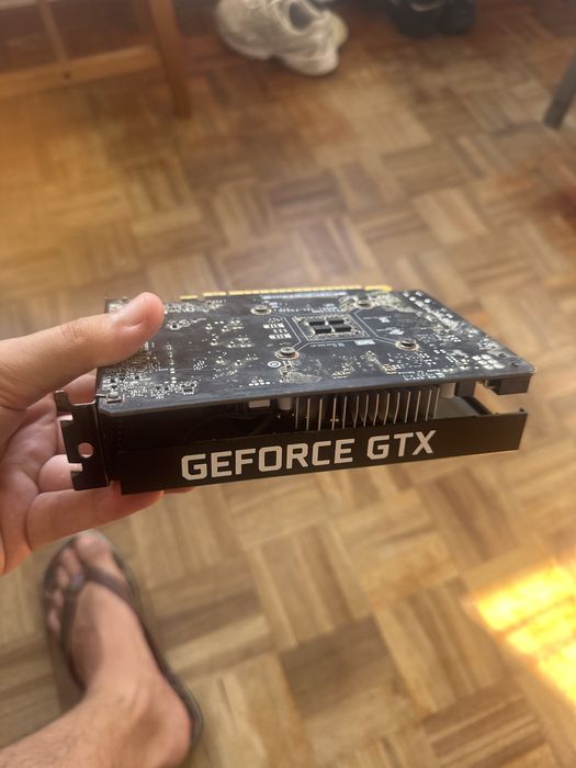 GTX 1650 SUPER em otimo estado !