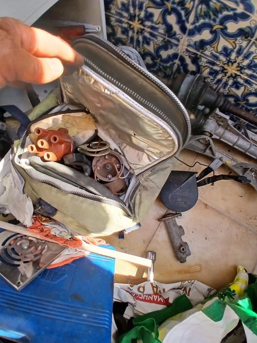 Peças auto antigas