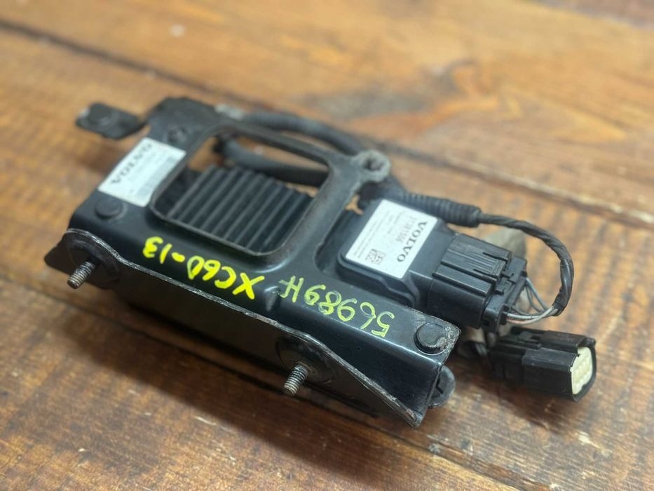Radar aktywnego tempomatu DISTRONIC Volvo XC60 I 08-13