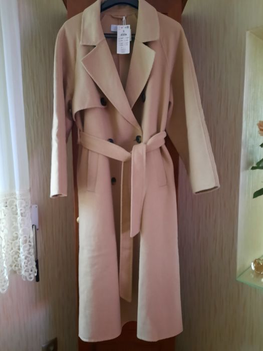 Plaszcz przejściowy Reserved  camel oversize  z wełną 36  38  40