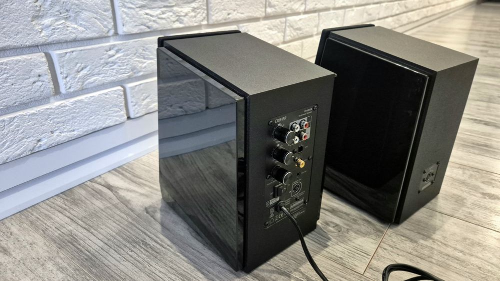 Głośniki aktywne 2.0 Edifier R1850DB