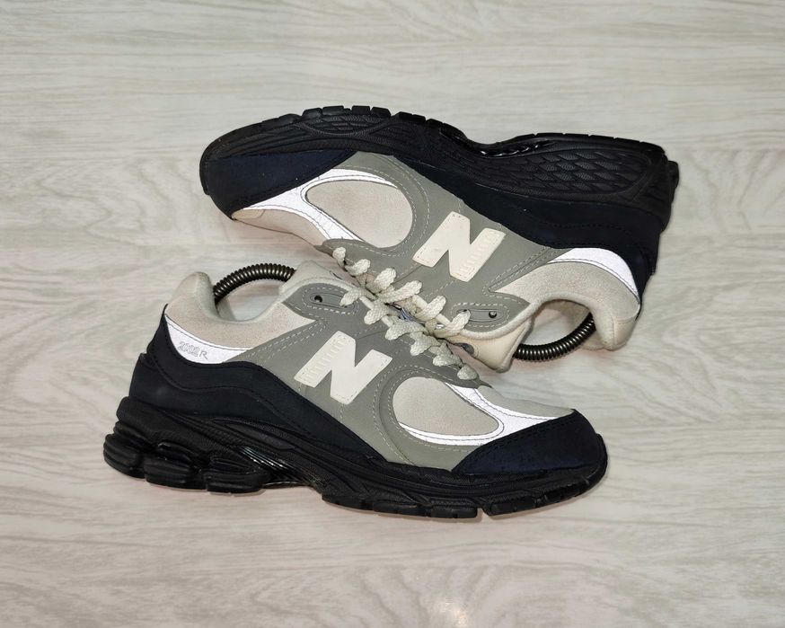 Оригінальні Кросівки  New Balance 2002R x The Basement