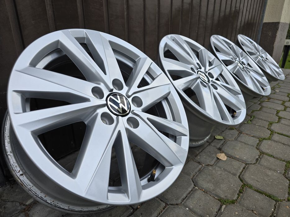 Felgi aluminiowe 16" VW Touran 2 5x112 Golf Passat CC Jetta Caddy