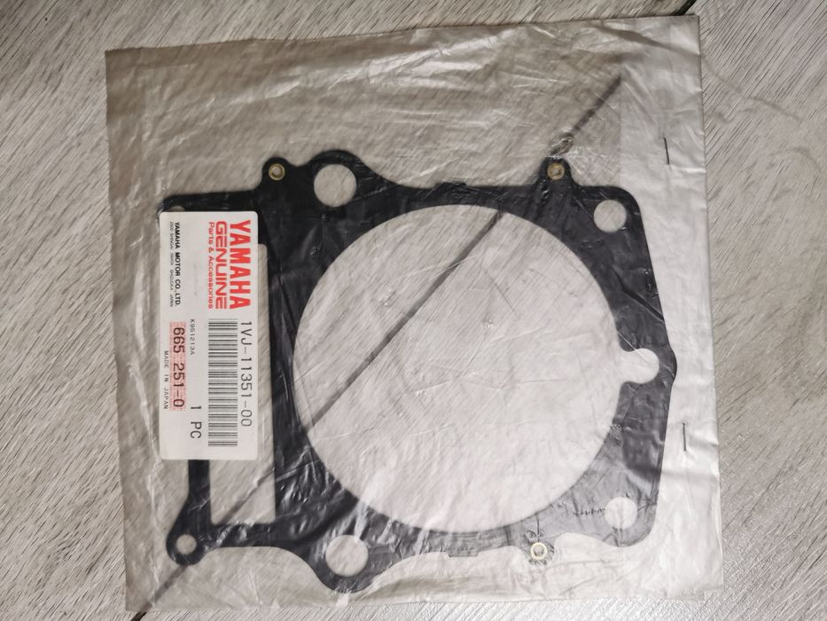 Yamaha grizzly 600 uszczelka pod cylinder oryginalna