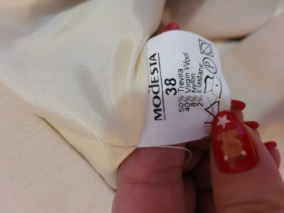 Piekny komplet rozm.38 firmy Modesta