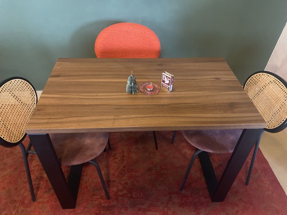 Mesa para 4 pessoas