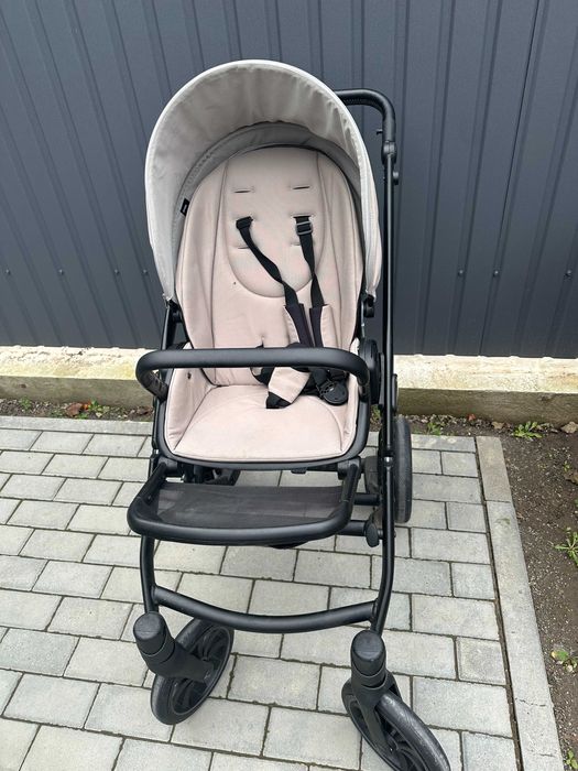 Універсальна коляска 2 в 1