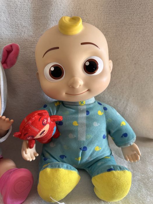 Ляльки Дісней, Cocomelon, Cry baby i Anne Geddes