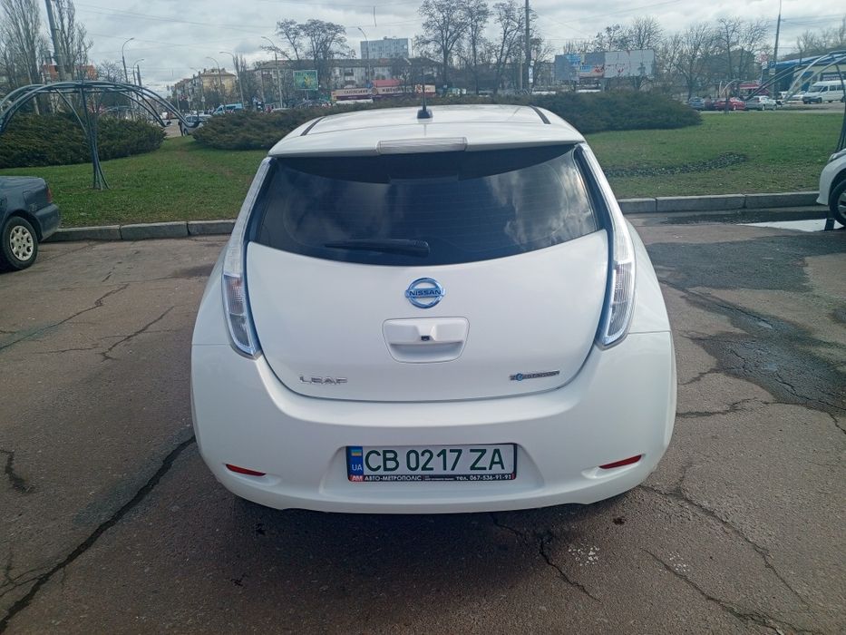 Электромобиль Ниссан Лиф: 9 300 $ - Nissan Трисвятська Слобода на Olx
