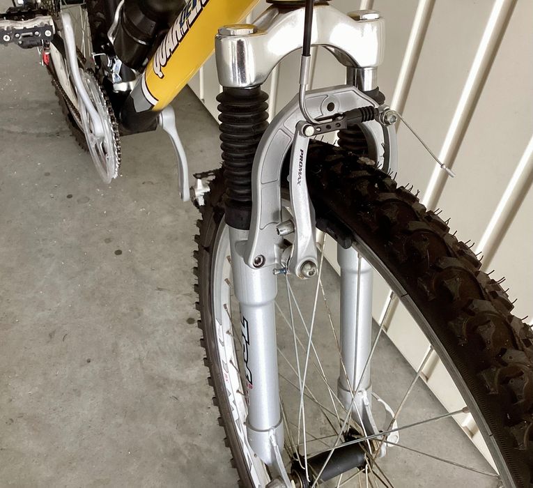 Bicicleta BTT para adulto/adolescente com equipamento Shimano