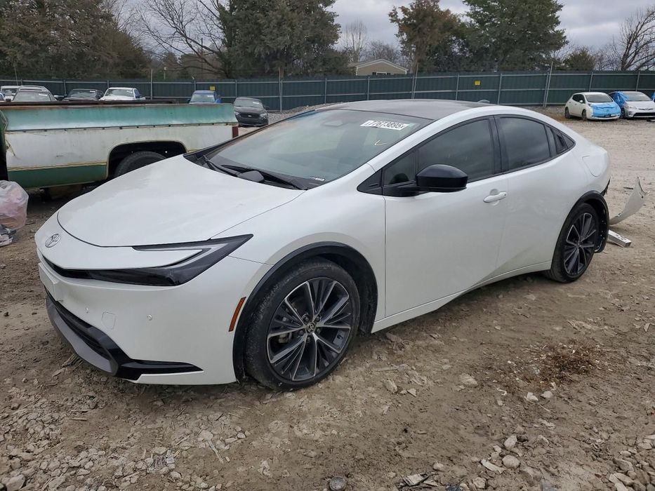 Toyota Prius Bogate Wyposażenie, Niegroźnie Uszkodzony, Hybryda!!!