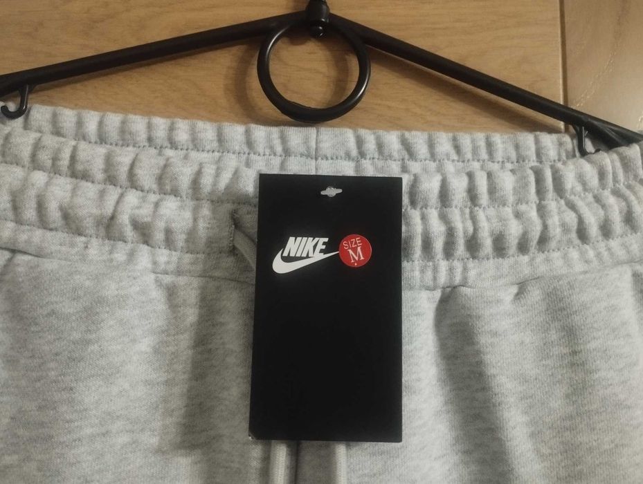 Spodnie dresowe Nike Stussy M
