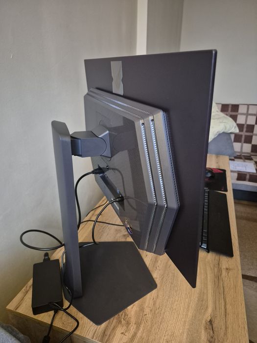 Sprzedam monitor gamingowy LG 27"