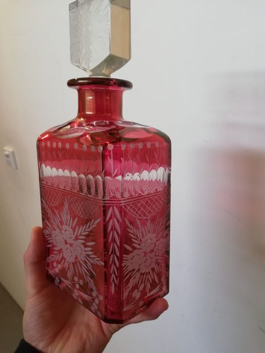 Garrafa de cristal lapidada