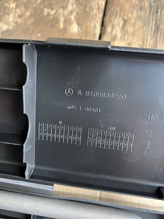 Домкрат мерседес спрінтер А910 комплект з ключами