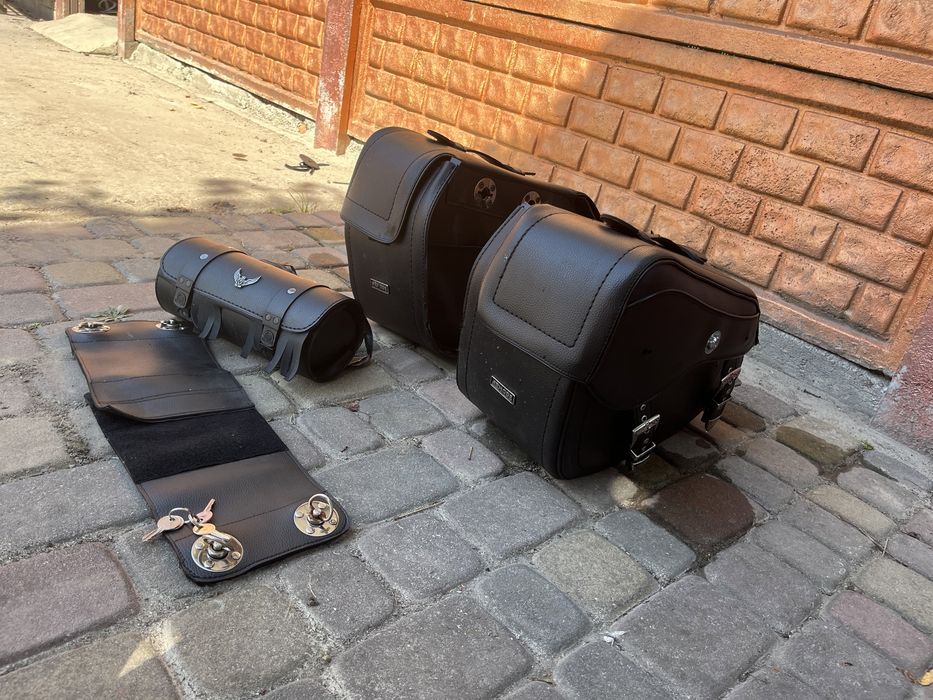 Кофри мотосумка для мотоцикла комплект