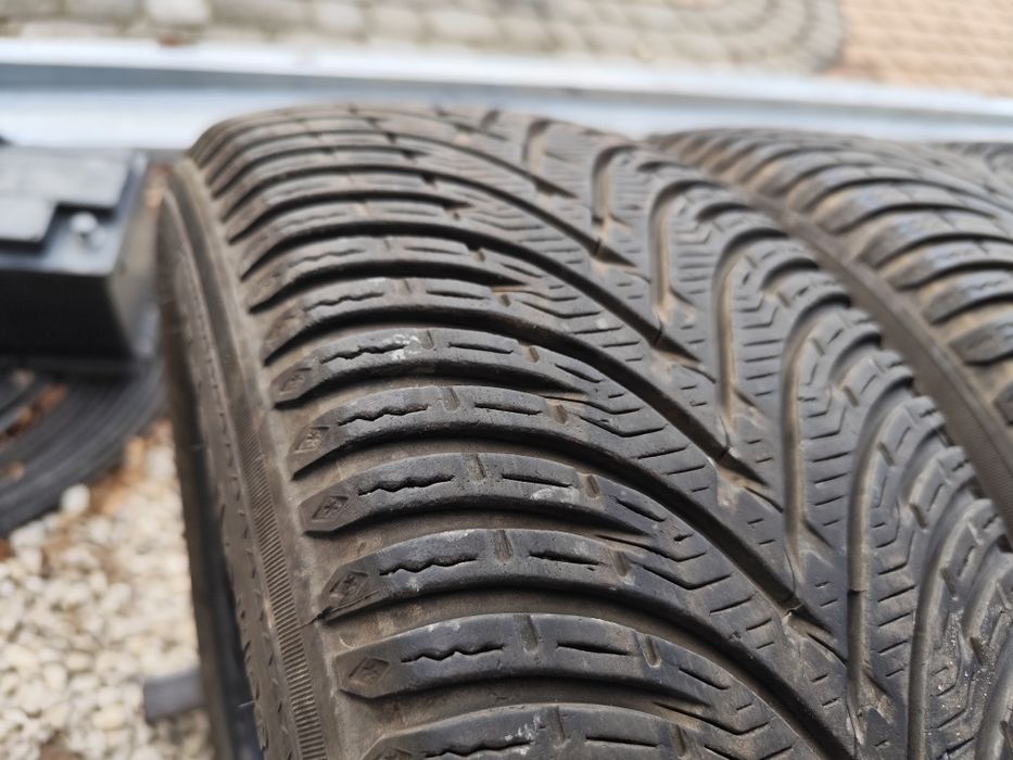 Opony  205/55R16 4szt 5-6mm