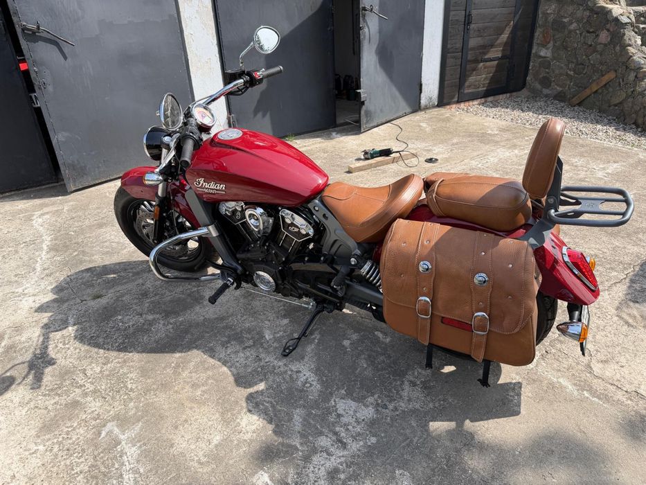 Indian Scout 2015 rok jak nowy niski przebieg