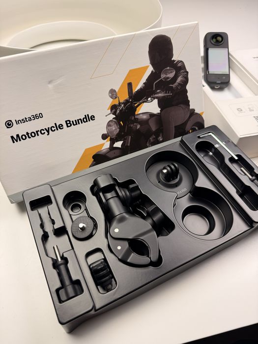 Insta360 X3 + Motorcycle Bundle