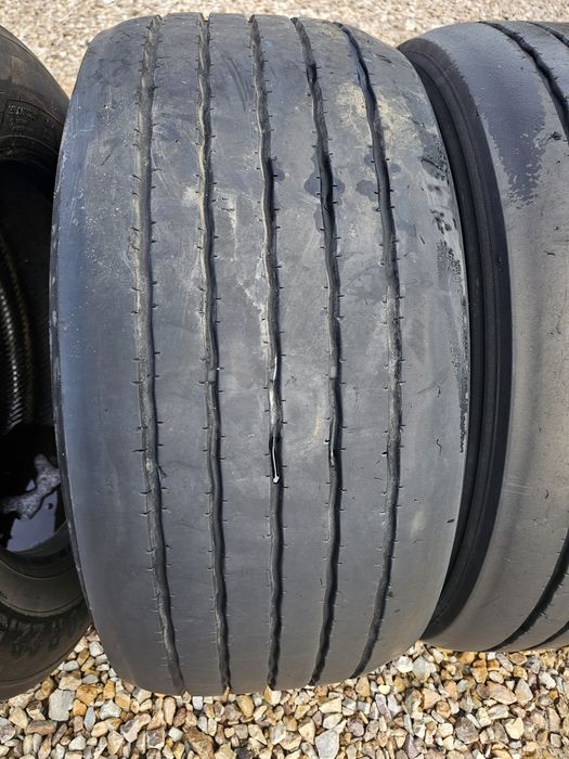Opony do przyczepy rolniczej 355 50 22.5 mega